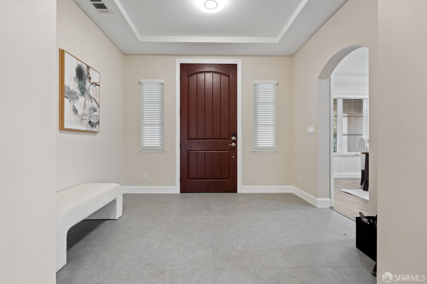 Detail Gallery Image 3 of 43 For 42119 Vinha Way, Fremont,  CA 94539 - 5 Beds | 5/1 Baths