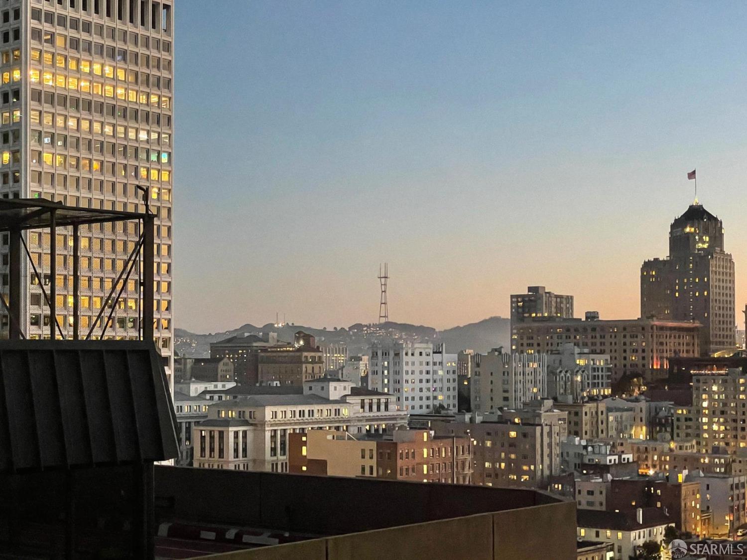 Detail Gallery Image 75 of 79 For 611 Washington St #2306,  San Francisco,  CA 94111 - 1 Beds | 1/1 Baths