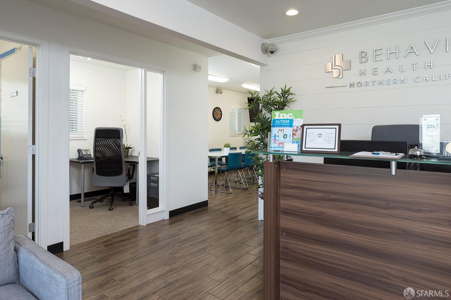 Detail Gallery Image 17 of 20 For 22283 Main St, Hayward,  CA 94541 - – Beds | – Baths