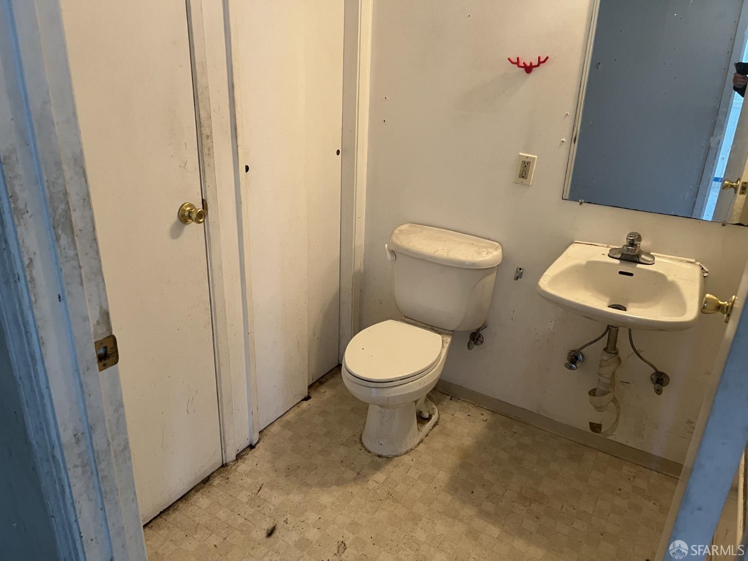 Detail Gallery Image 12 of 12 For 934 Larkin St, San Francisco,  CA 94109 - – Beds | – Baths