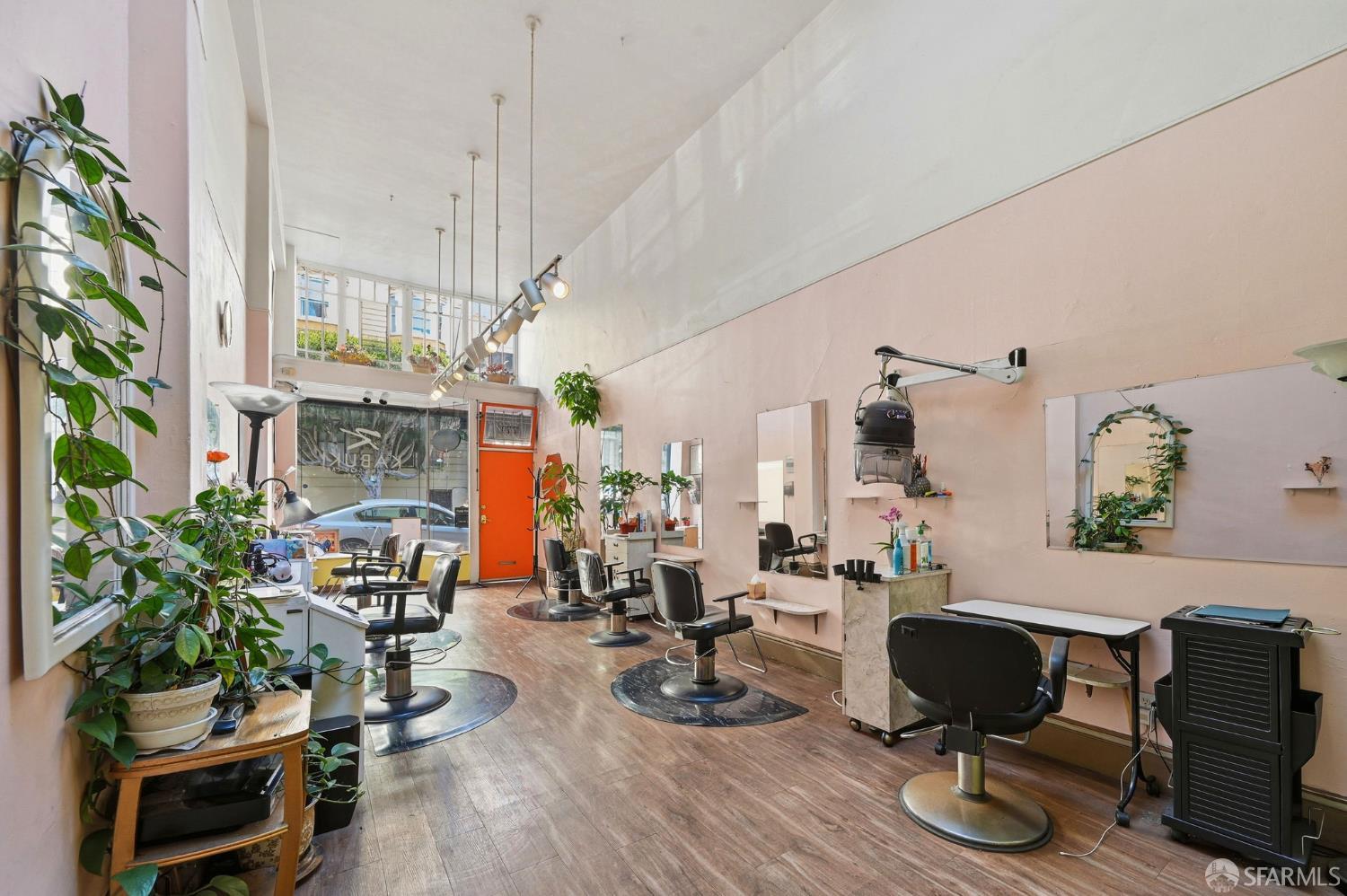 Detail Gallery Image 5 of 73 For 767 Bush St, San Francisco,  CA 94108 - – Beds | – Baths