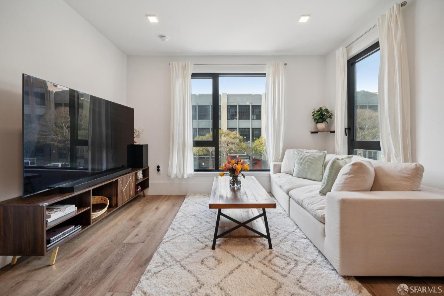 Detail Gallery Image 6 of 57 For 1288 Howard St #317,  San Francisco,  CA 94103 - 2 Beds | 2 Baths