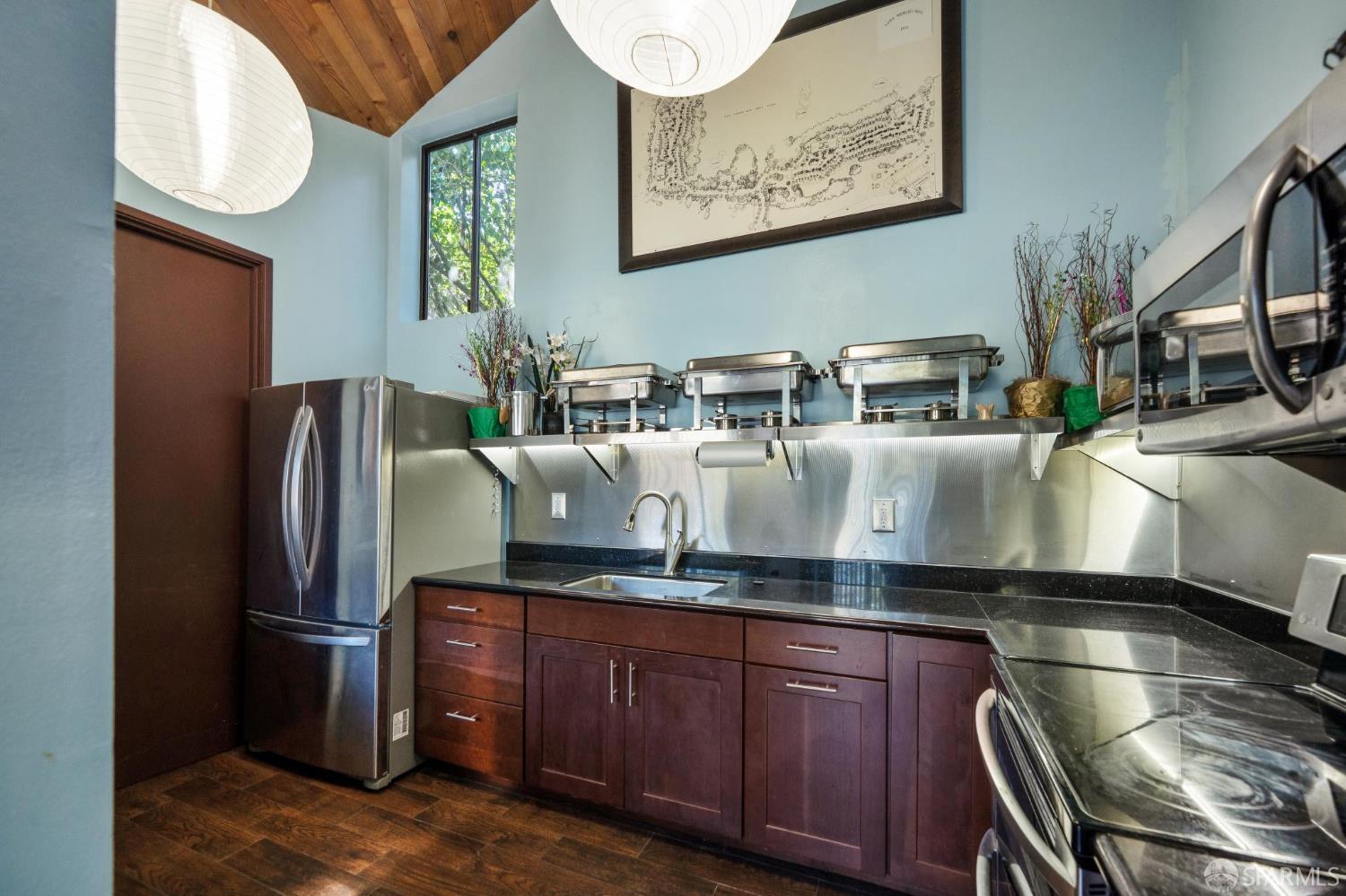 Detail Gallery Image 42 of 70 For 230 N Lake Merced Hls 4a,  San Francisco,  CA 94132 - 2 Beds | 2 Baths