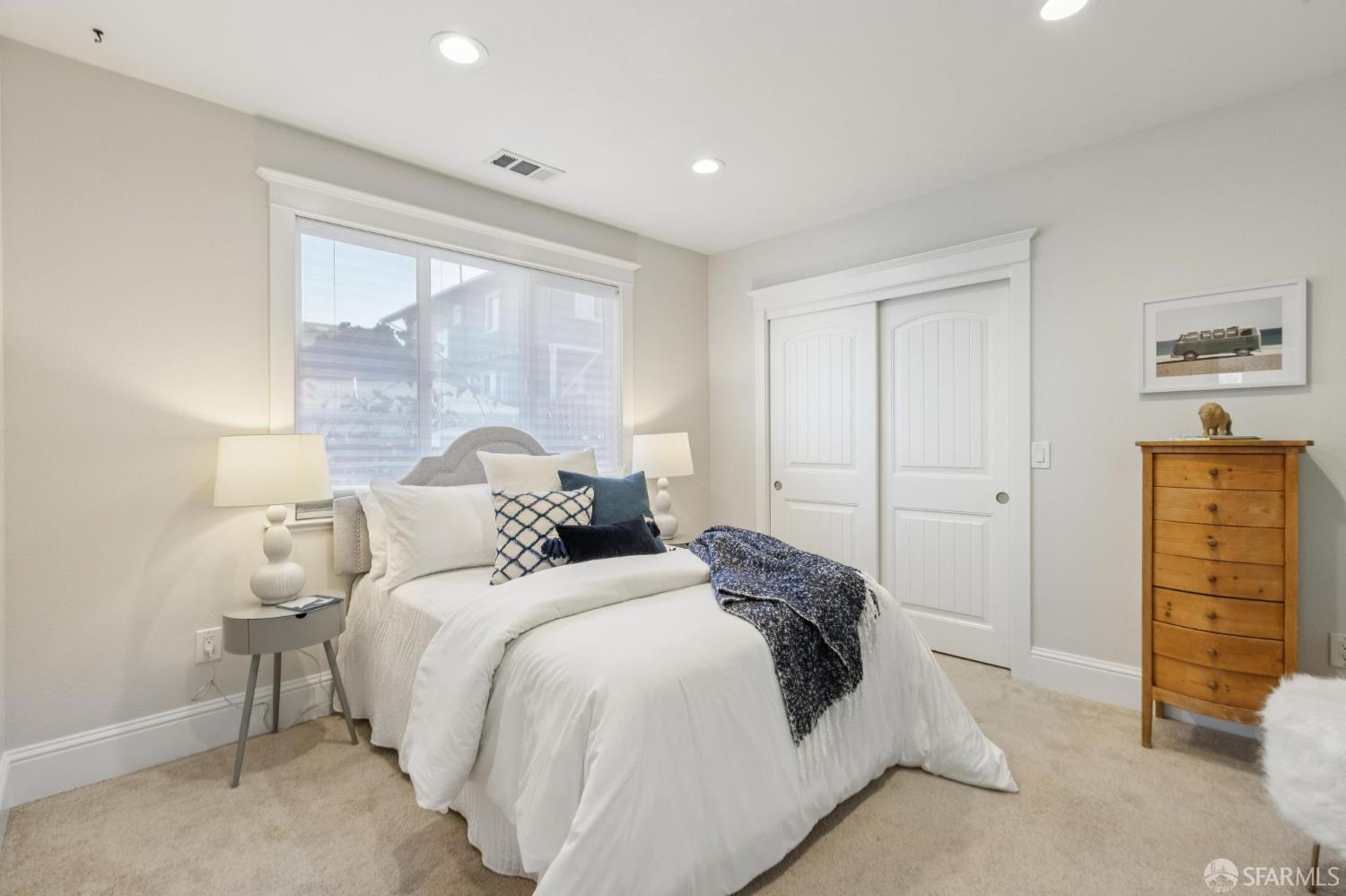 Detail Gallery Image 27 of 51 For 165 W Macarthur Blvd, Oakland,  CA 94611 - 3 Beds | 2/1 Baths