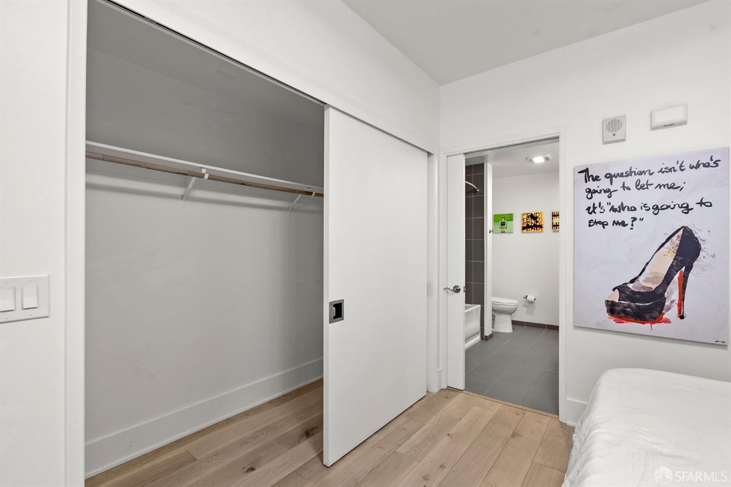 Photo #15: 426097396 Listing: Photo #15