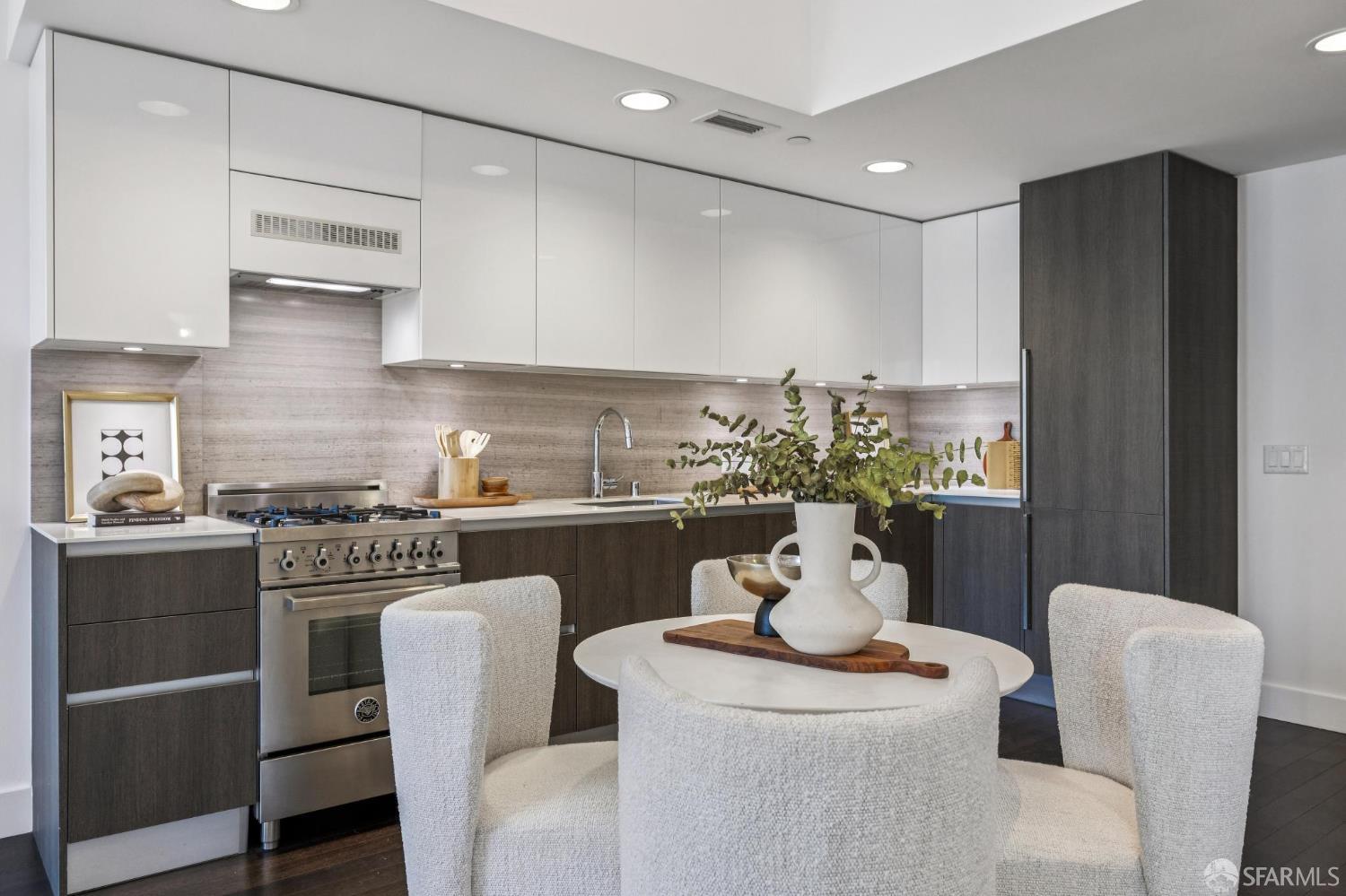 Detail Gallery Image 10 of 28 For 8 Buchanan St #803,  San Francisco,  CA 94102 - 1 Beds | 1 Baths