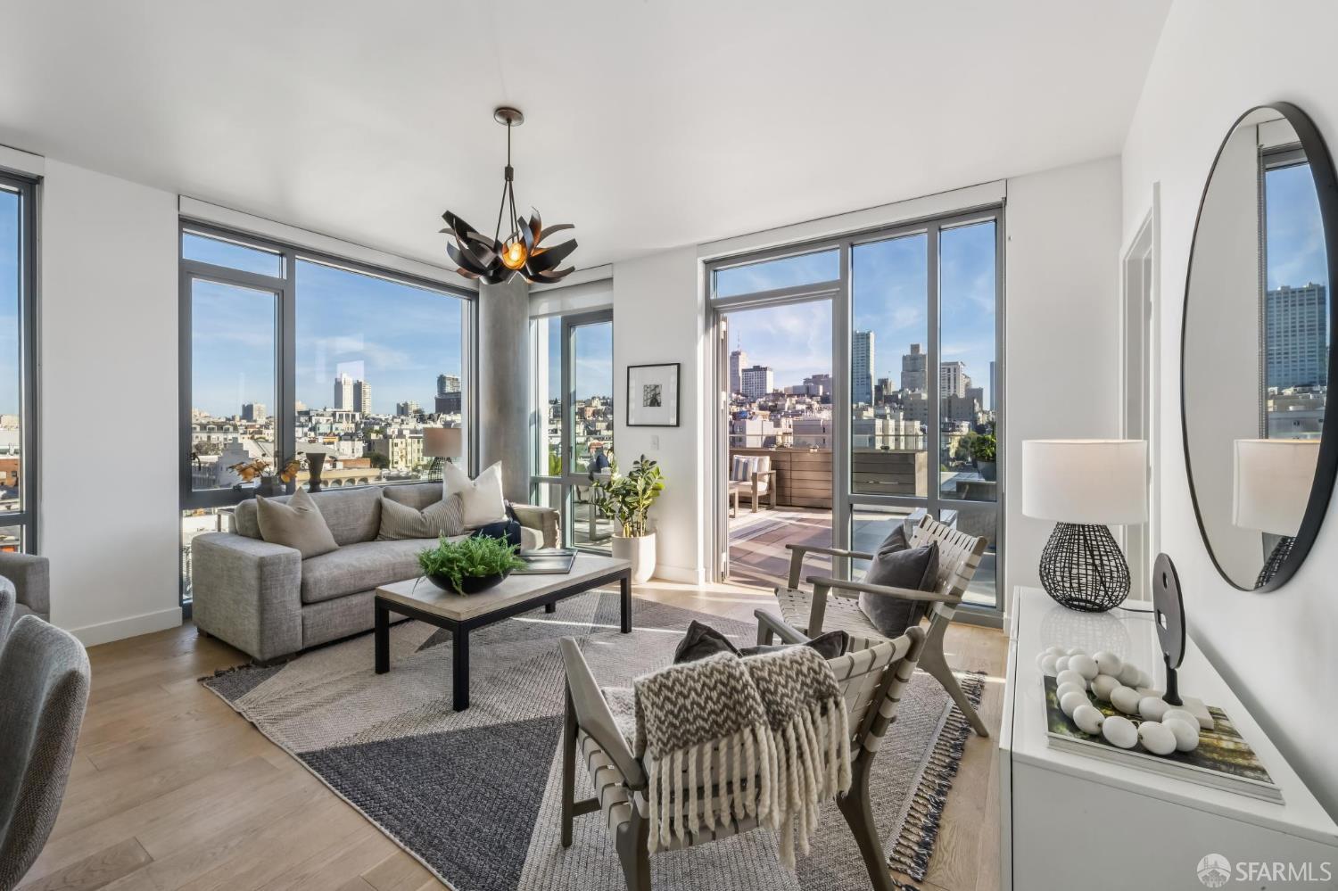 Photo #3: 426097090 Listing: Photo #3