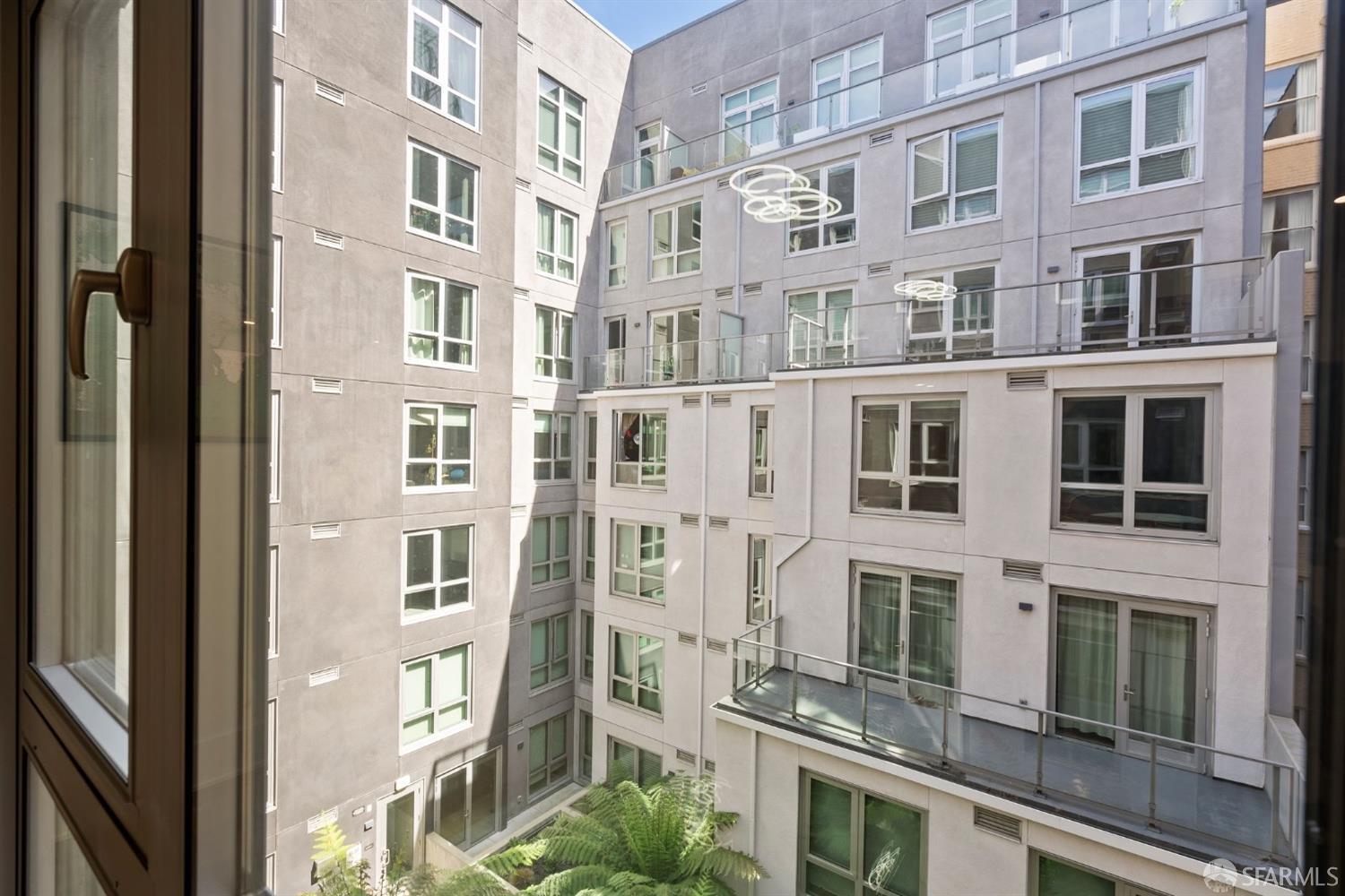 Photo #22: 426097396 Listing: Photo #22