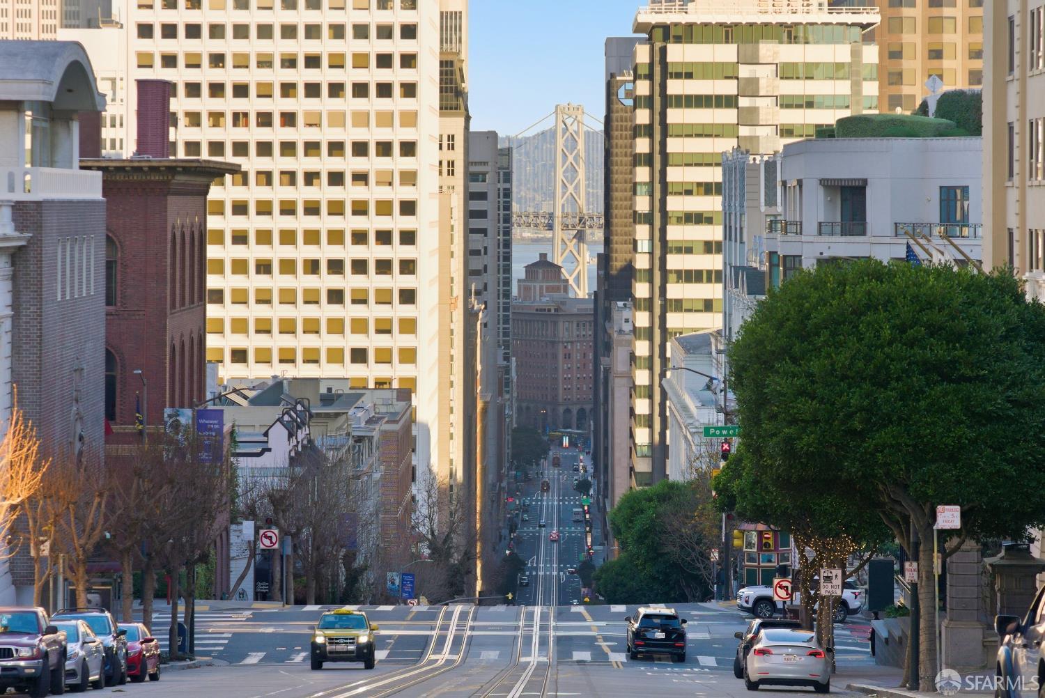 Detail Gallery Image 34 of 52 For 1869 California St #1,  San Francisco,  CA 94109 - 2 Beds | 2 Baths