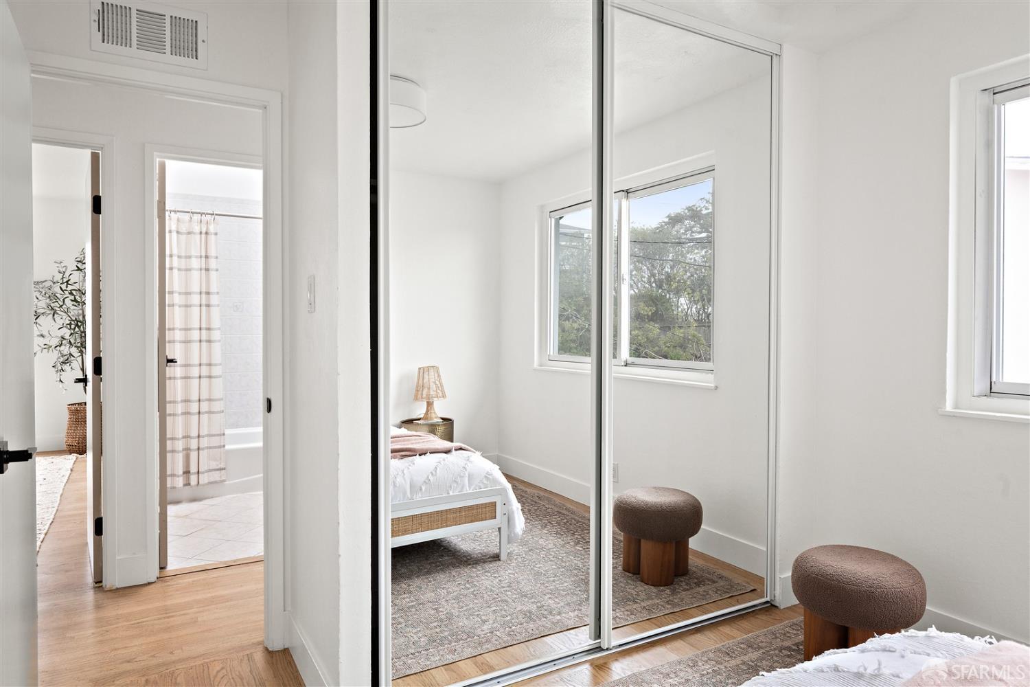 Detail Gallery Image 36 of 56 For 121 Beachview Ave, Pacifica,  CA 94044 - 4 Beds | 2/1 Baths