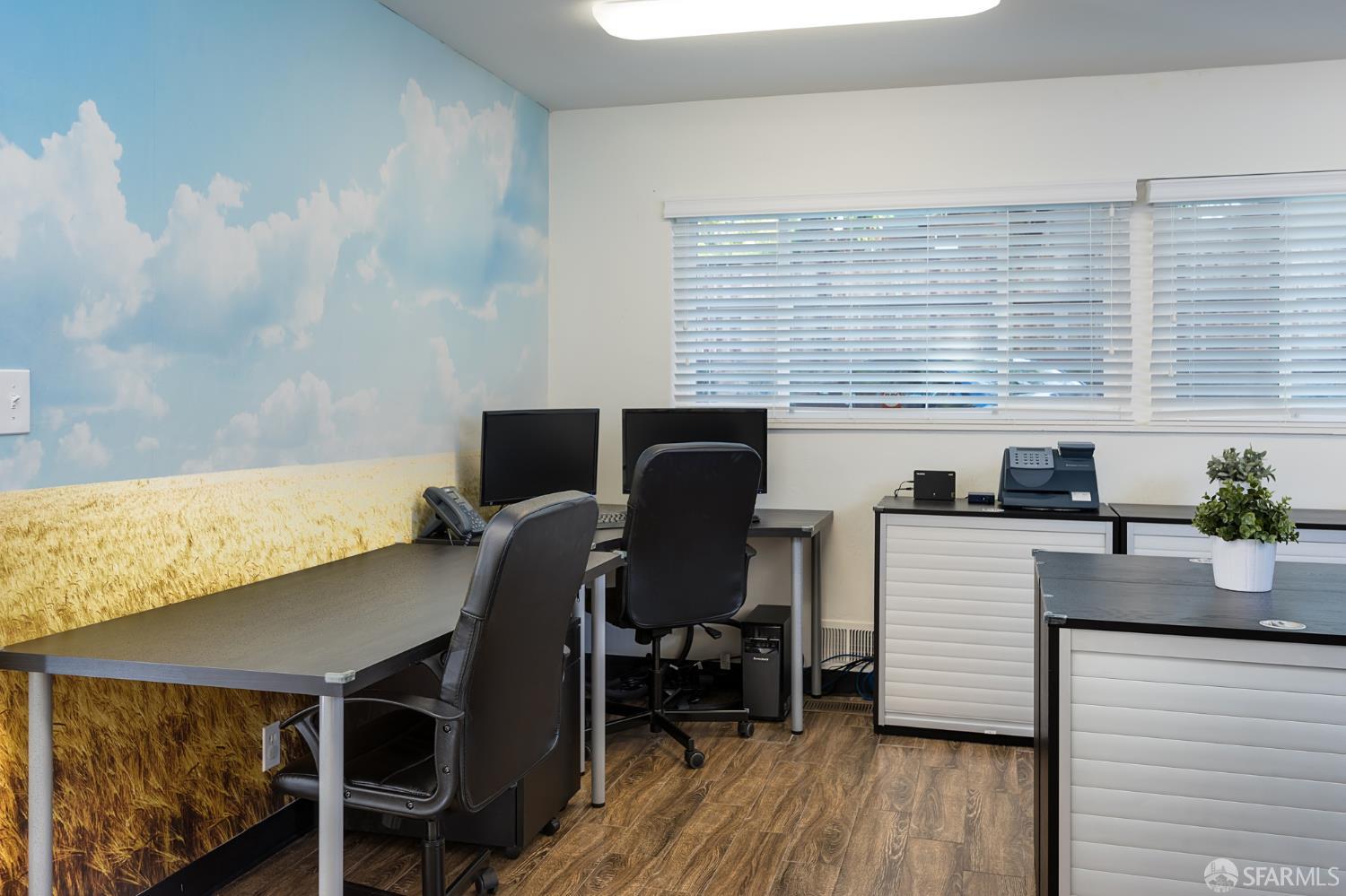 Detail Gallery Image 18 of 20 For 22283 Main St, Hayward,  CA 94541 - – Beds | – Baths