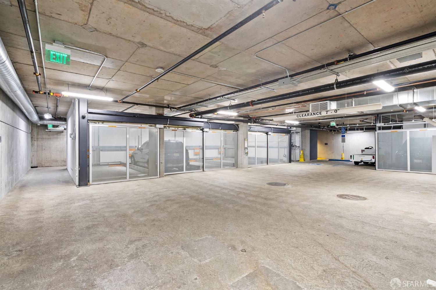 Photo #21: 426097396 Listing: Photo #21