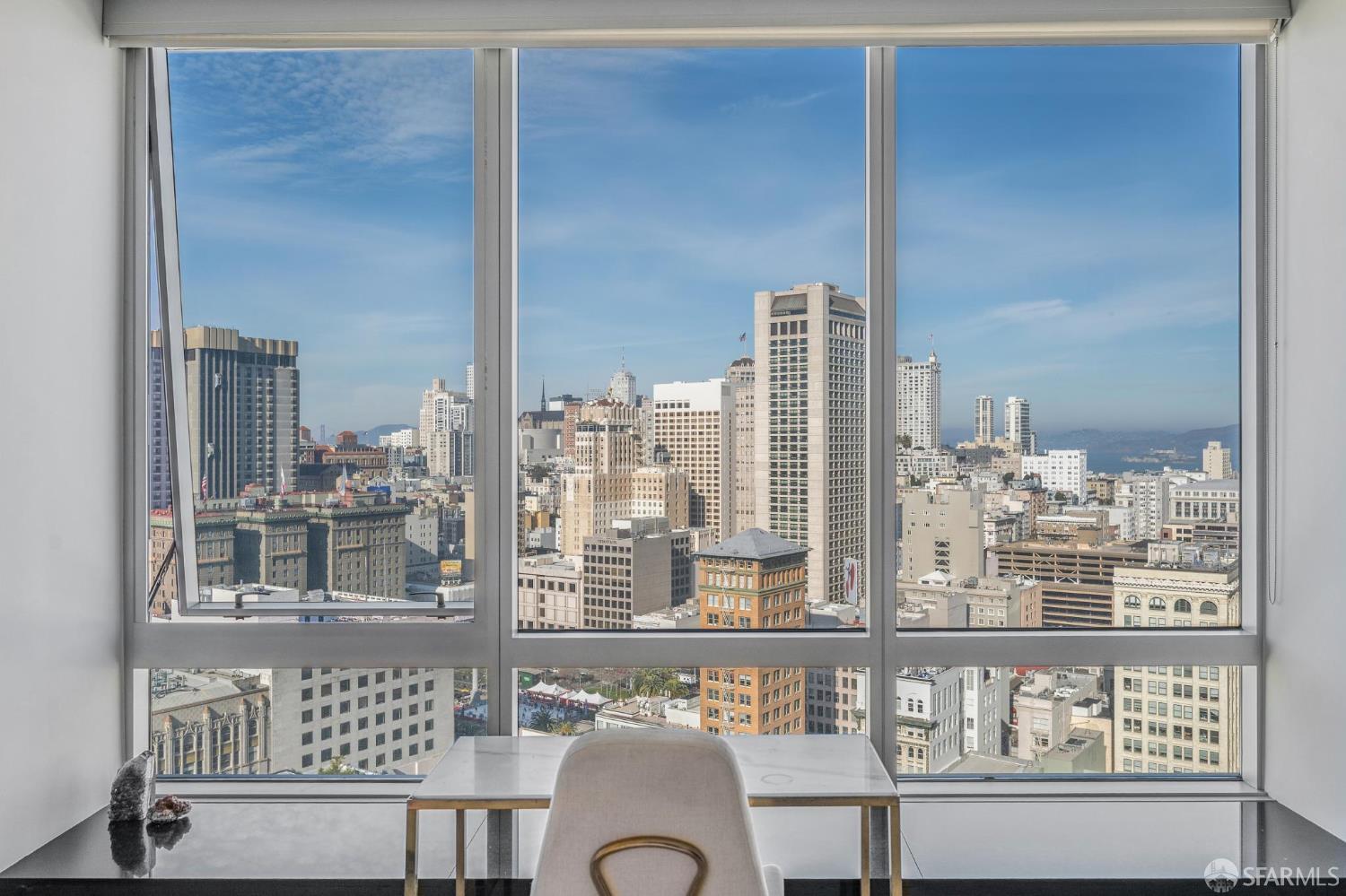 Detail Gallery Image 2 of 16 For 765 Market St 31e,  San Francisco,  CA 94103 - 2 Beds | 2/1 Baths
