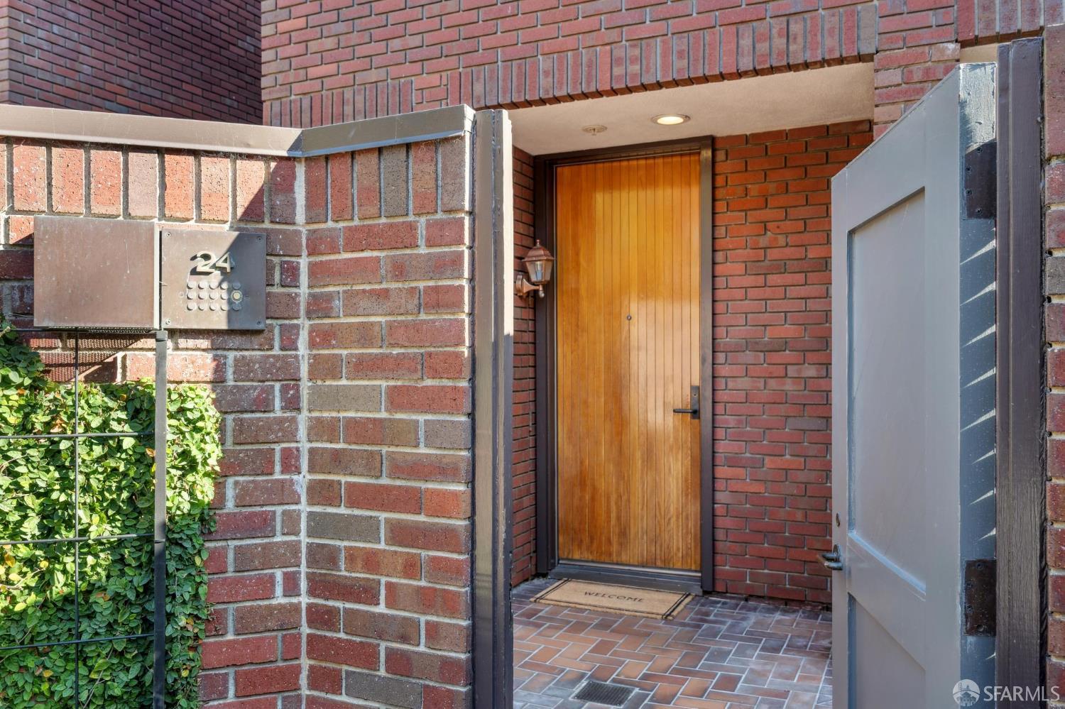 Detail Gallery Image 44 of 55 For 640 Davis St #24,  San Francisco,  CA 94111 - 2 Beds | 2 Baths