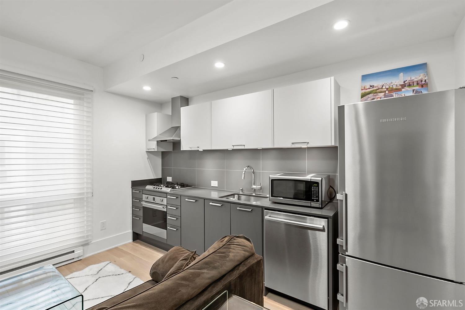 Photo #7: 426097396 Listing: Photo #7