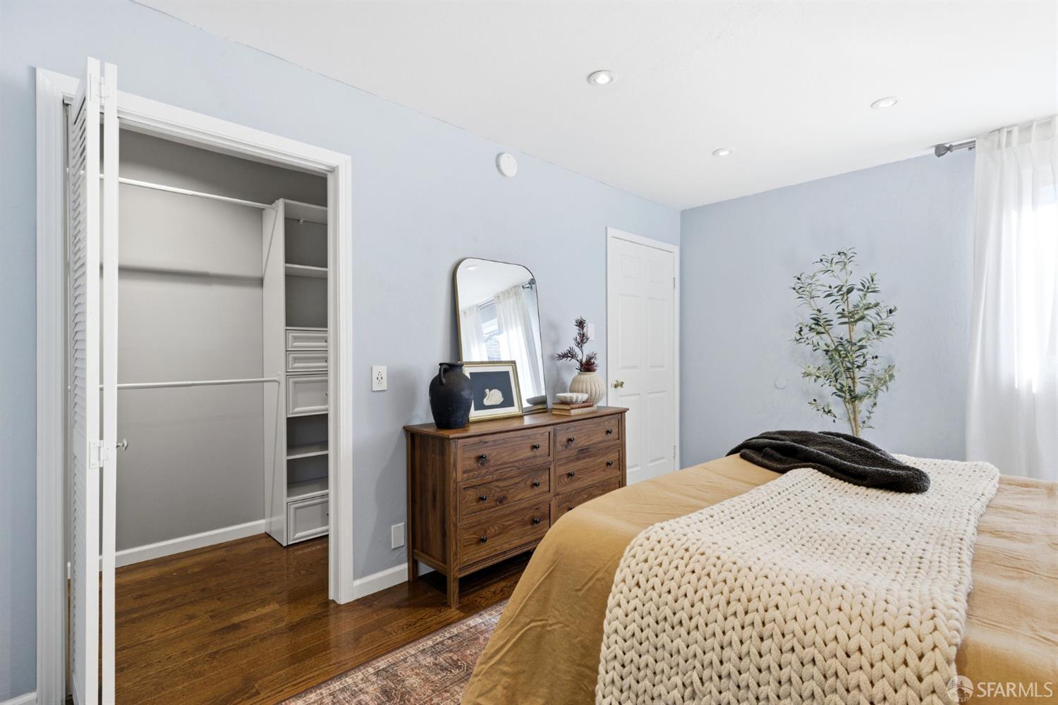 Detail Gallery Image 20 of 42 For 129 Poplar Ave, San Bruno,  CA 94066 - 3 Beds | 2 Baths