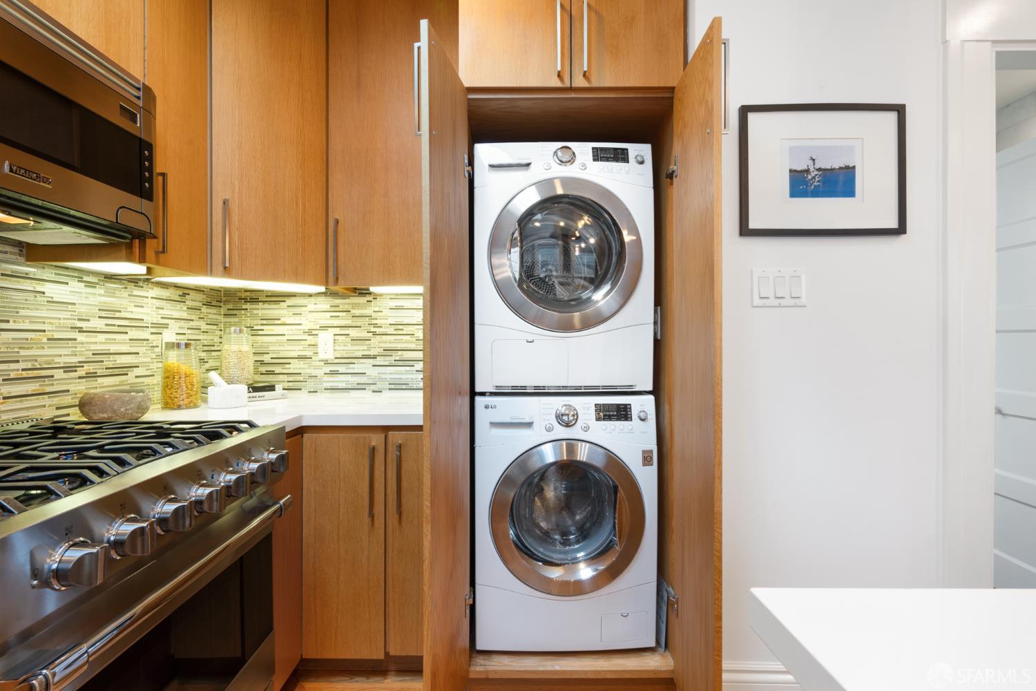 Detail Gallery Image 23 of 36 For 214 Eureka St, San Francisco,  CA 94114 - 2 Beds | 1 Baths