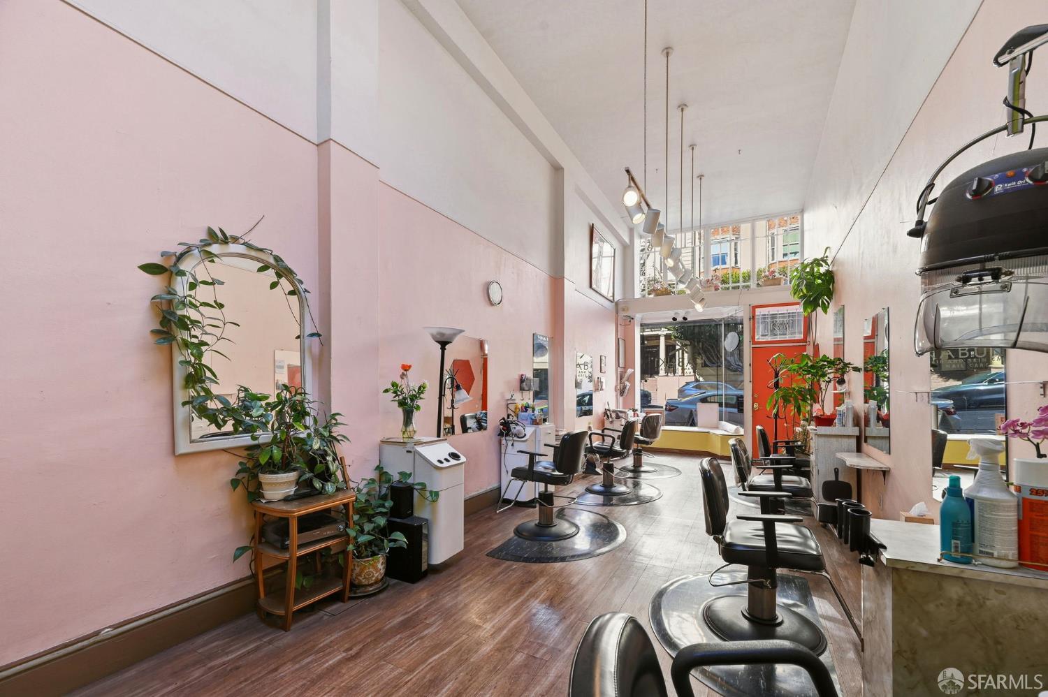 Detail Gallery Image 6 of 73 For 767 Bush St, San Francisco,  CA 94108 - – Beds | – Baths