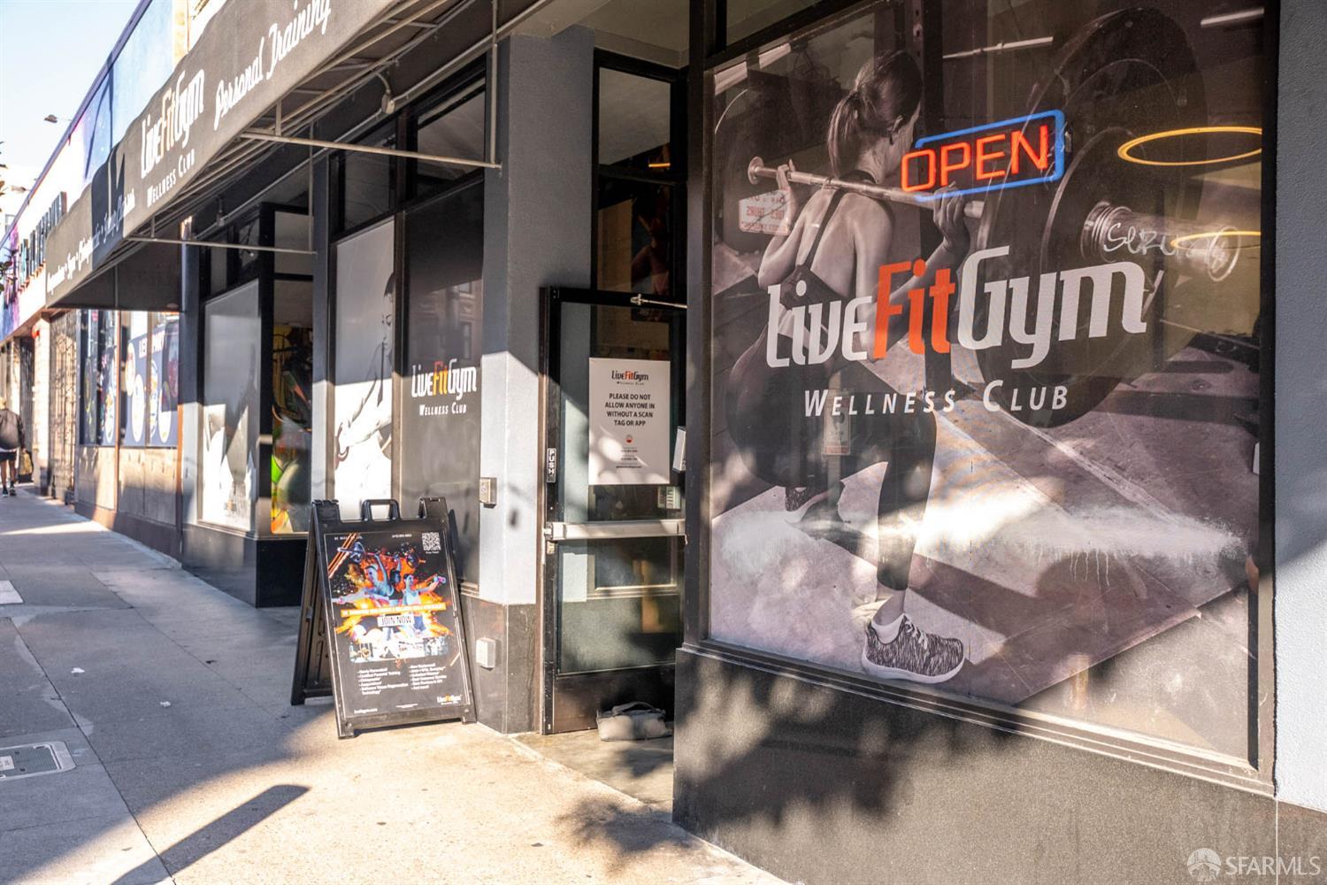 Detail Gallery Image 30 of 34 For 1252 Pacific Ave a,  San Francisco,  CA 94109 - 1 Beds | 1 Baths