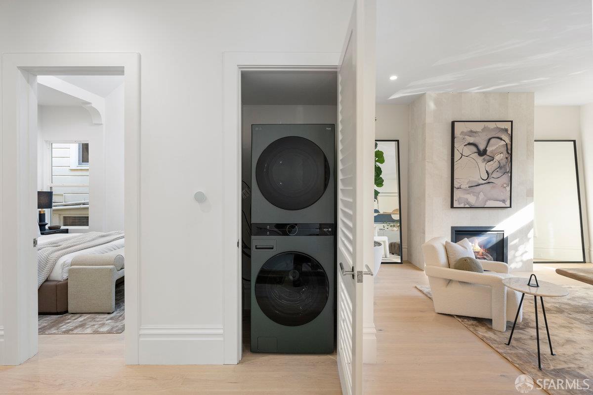 Detail Gallery Image 14 of 69 For 2988 Washington St, San Francisco,  CA 94115 - 2 Beds | 1/1 Baths