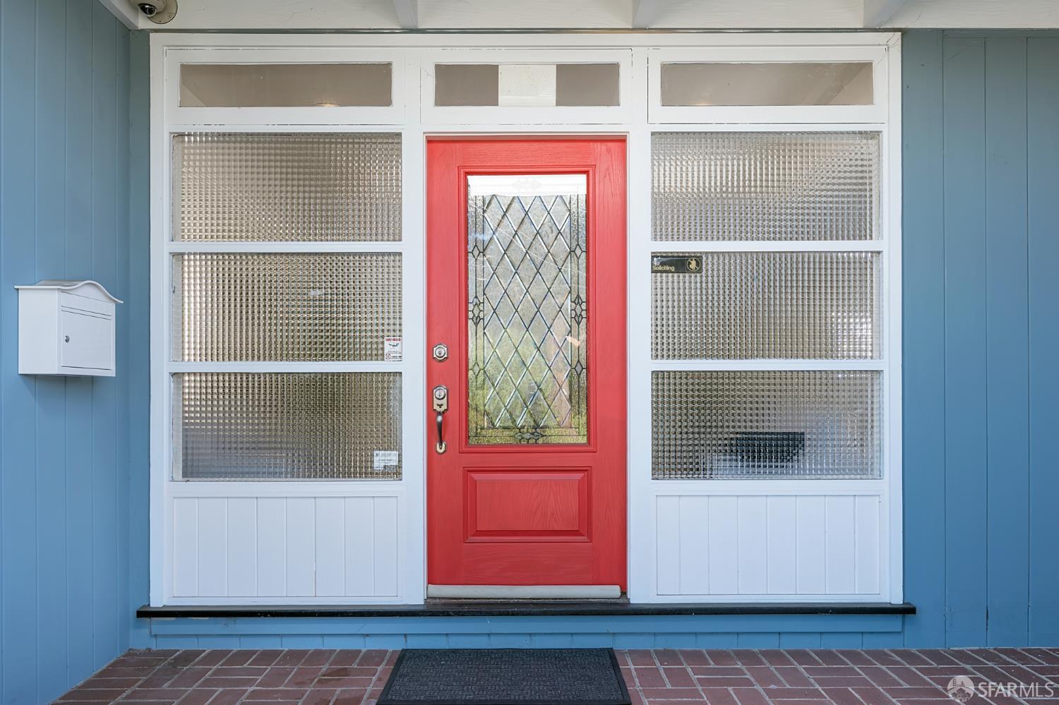 Detail Gallery Image 4 of 20 For 22283 Main St, Hayward,  CA 94541 - – Beds | – Baths