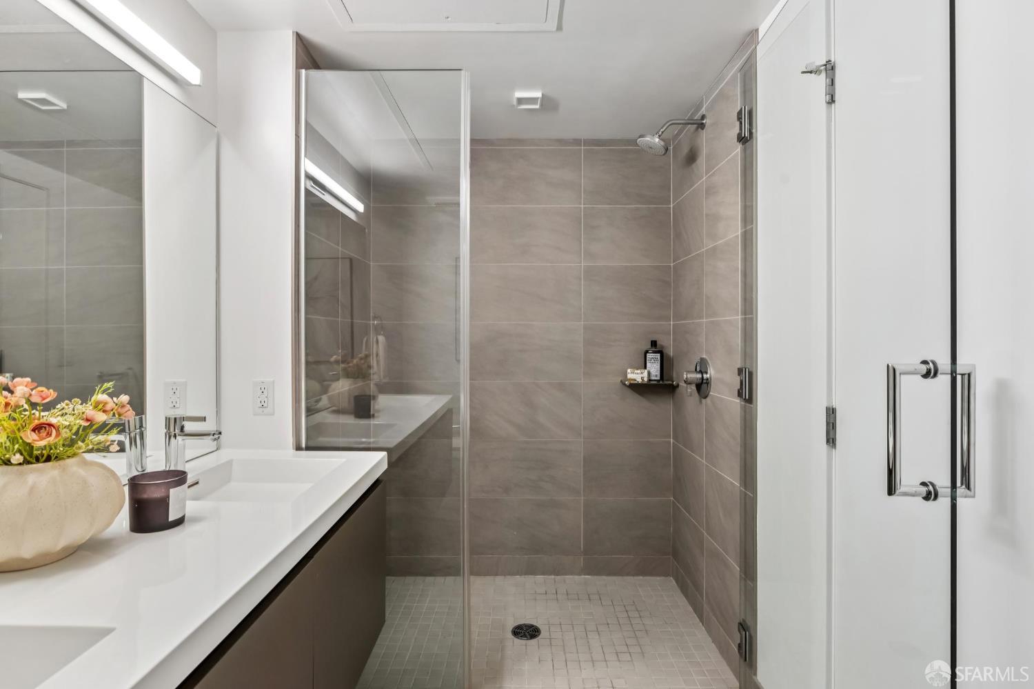 Photo #40: 426097090 Listing: Photo #40