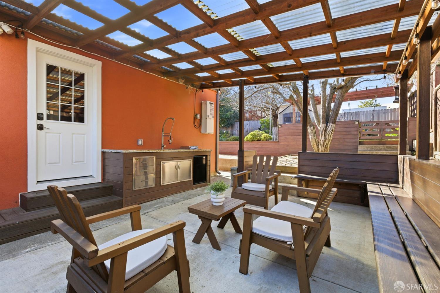 Detail Gallery Image 31 of 42 For 129 Poplar Ave, San Bruno,  CA 94066 - 3 Beds | 2 Baths