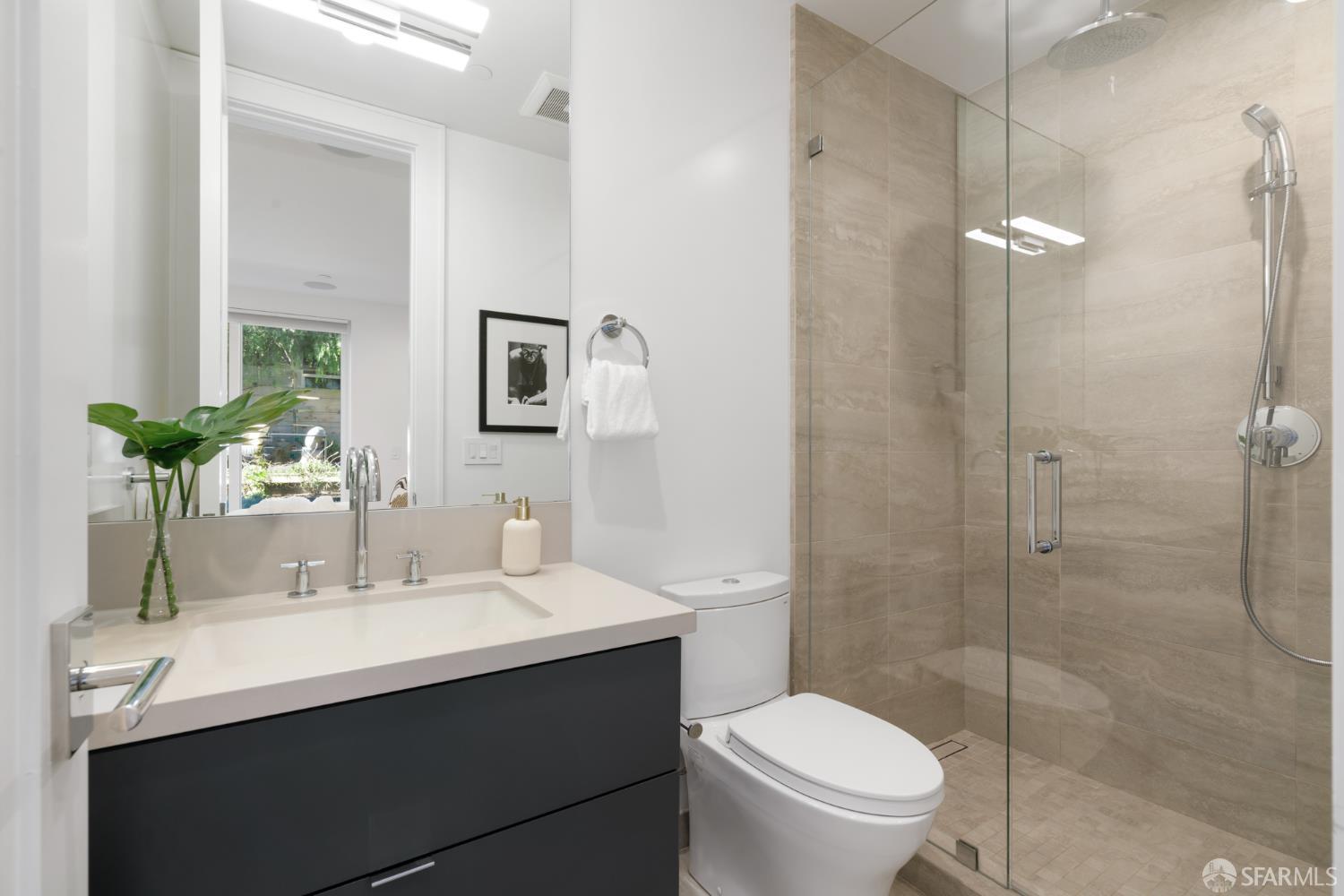 Detail Gallery Image 13 of 32 For 1012 Stanyan St, San Francisco,  CA 94117 - 3 Beds | 3 Baths