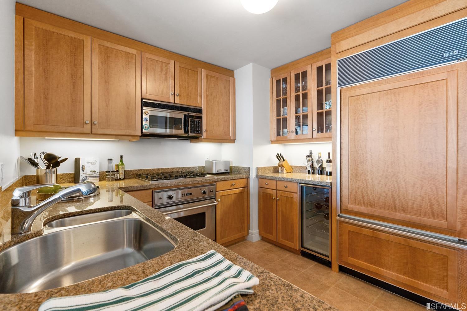 Detail Gallery Image 6 of 16 For 765 Market St 31e,  San Francisco,  CA 94103 - 2 Beds | 2/1 Baths