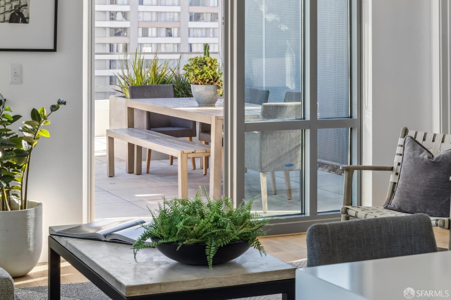 Photo #11: 426097090 Listing: Photo #11