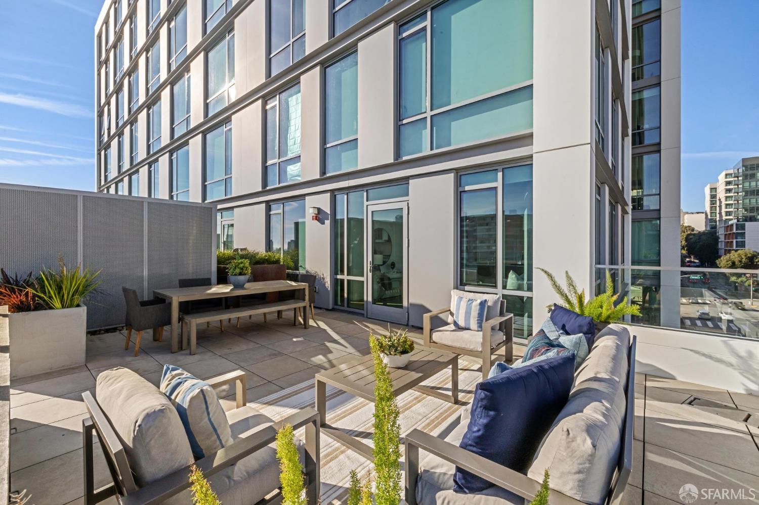 Photo #25: 426097090 Listing: Photo #25