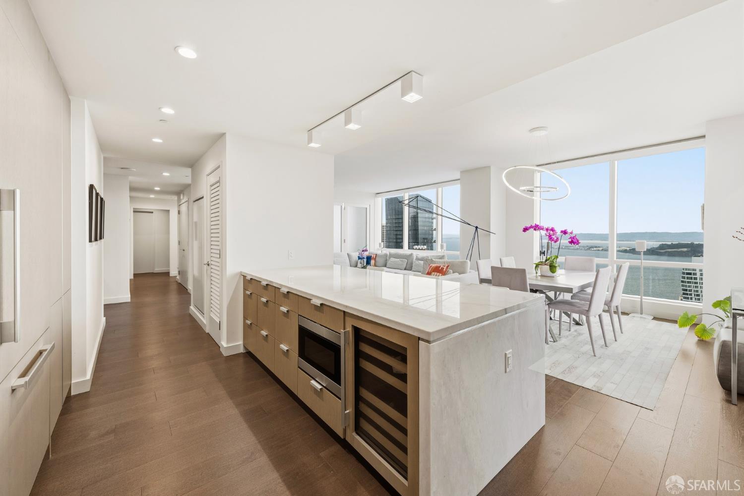 Photo #17: 426096196 Listing: Photo #17