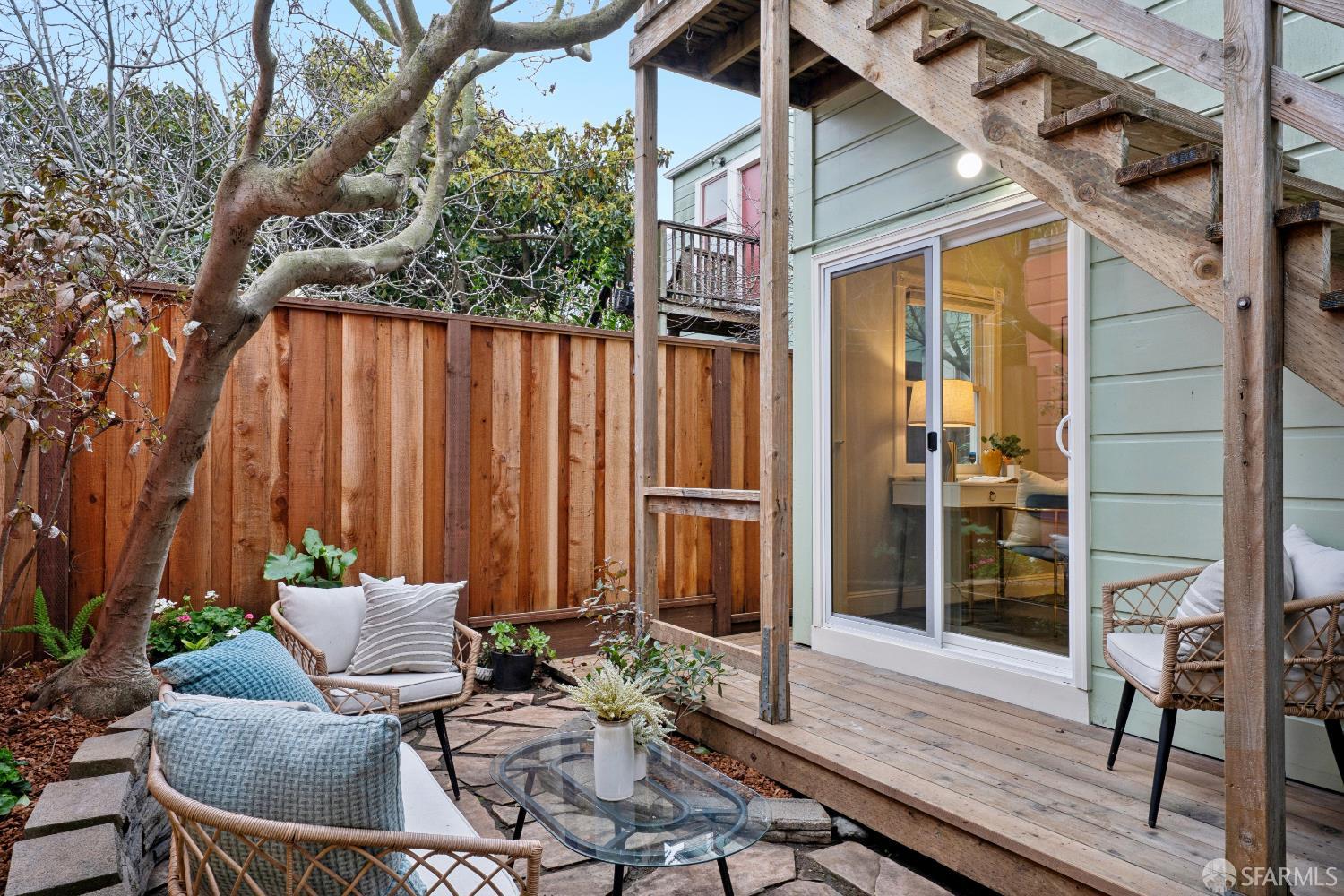 Detail Gallery Image 39 of 46 For 216 Dorland St, San Francisco,  CA 94114 - 2 Beds | 2 Baths