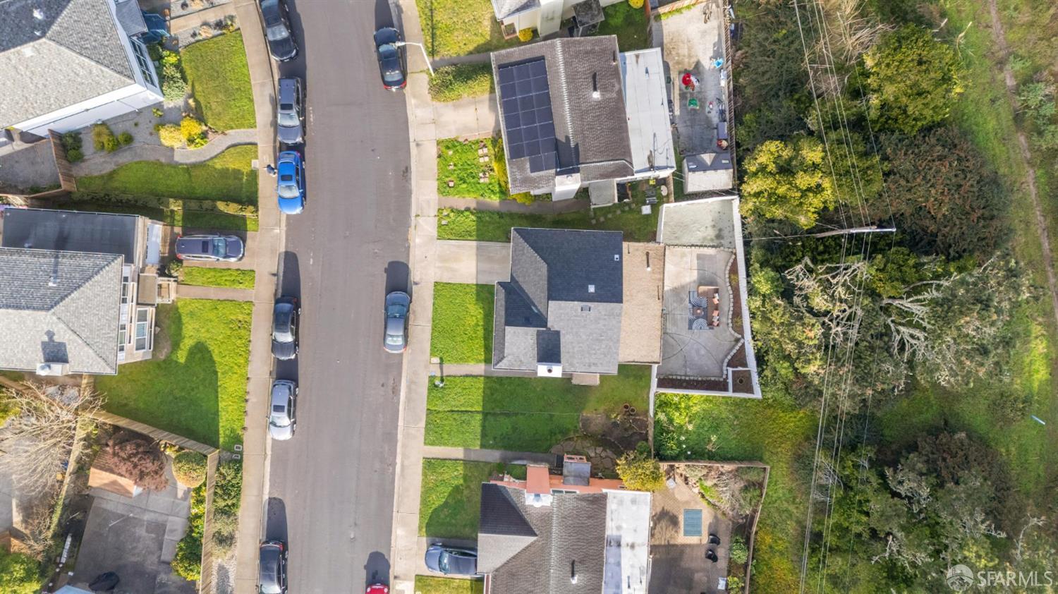 Detail Gallery Image 64 of 71 For 663 Foothill Dr, Pacifica,  CA 94044 - 3 Beds | 1/1 Baths