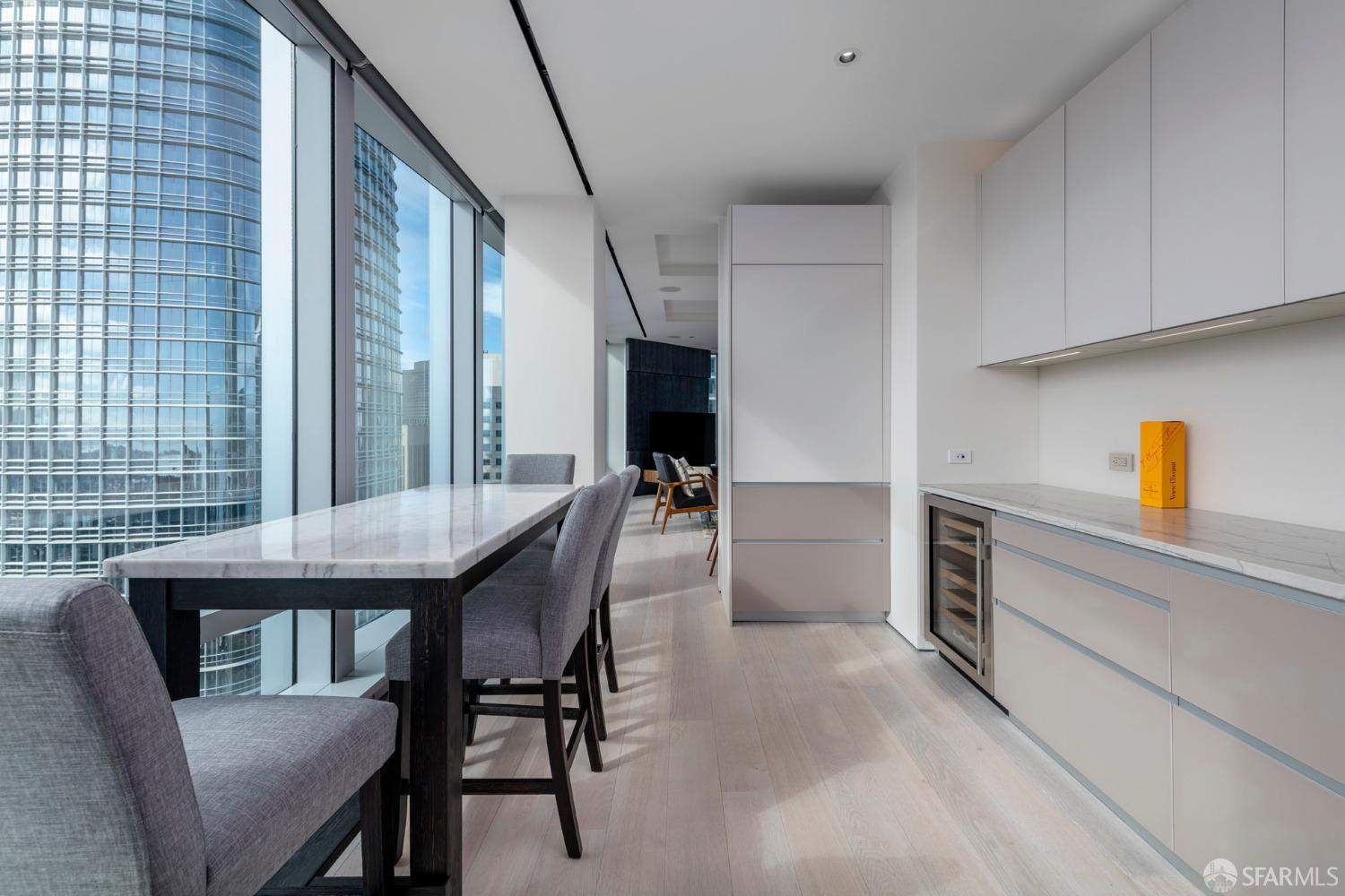 Detail Gallery Image 13 of 37 For 181 Fremont St 56c,  San Francisco,  CA 94105 - 2 Beds | 2/1 Baths