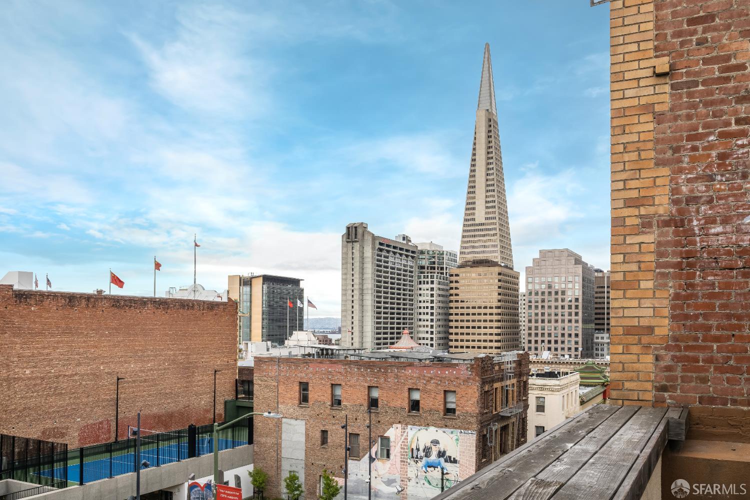 Detail Gallery Image 5 of 44 For 883 Sacramento St, San Francisco,  CA 94108 - – Beds | – Baths