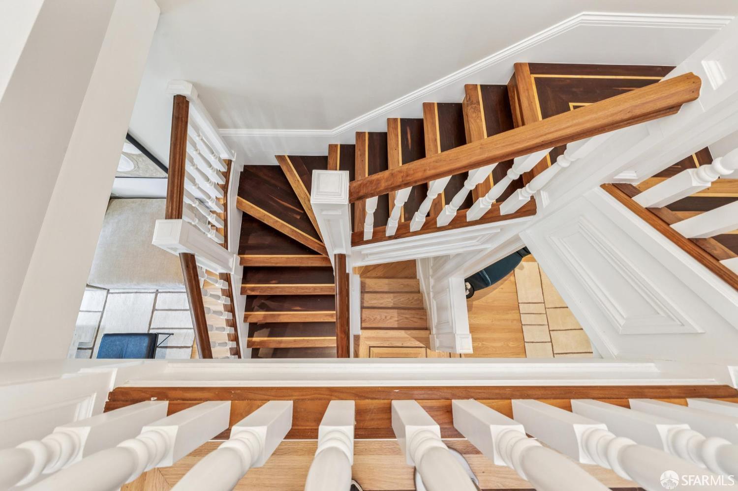 Detail Gallery Image 34 of 77 For 729 Douglass St #U,  San Francisco,  CA 94114 - 4 Beds | 4 Baths