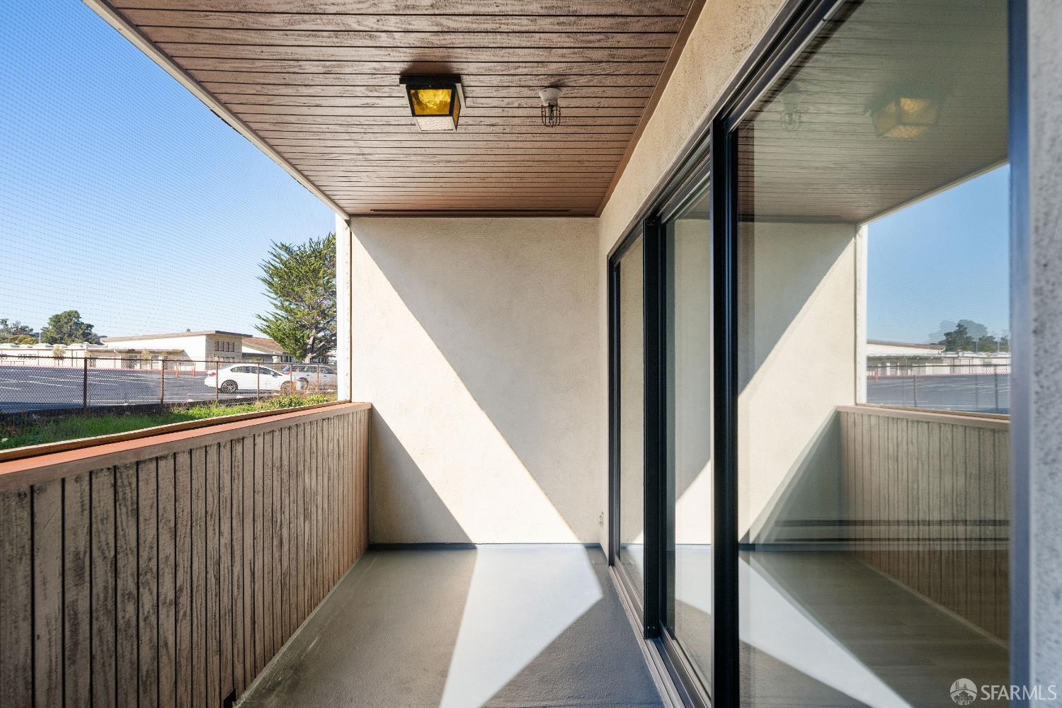 Detail Gallery Image 8 of 19 For 455 El Camino Real #307,  South San Francisco,  CA 94080 - 1 Beds | 1 Baths