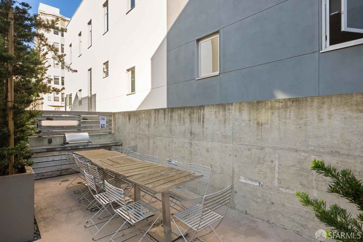 Detail Gallery Image 22 of 23 For 1345 Turk St #210,  San Francisco,  CA 94115 - 2 Beds | 1/1 Baths