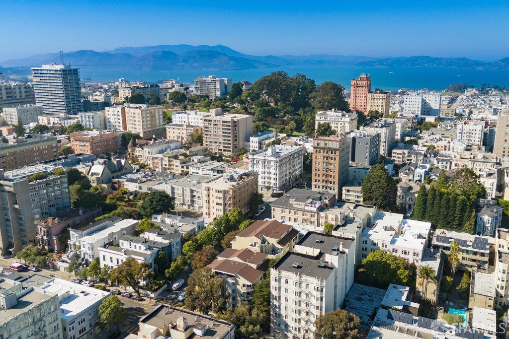 Detail Gallery Image 11 of 15 For 1700 Gough St #404,  San Francisco,  CA 94109 - 2 Beds | 2 Baths
