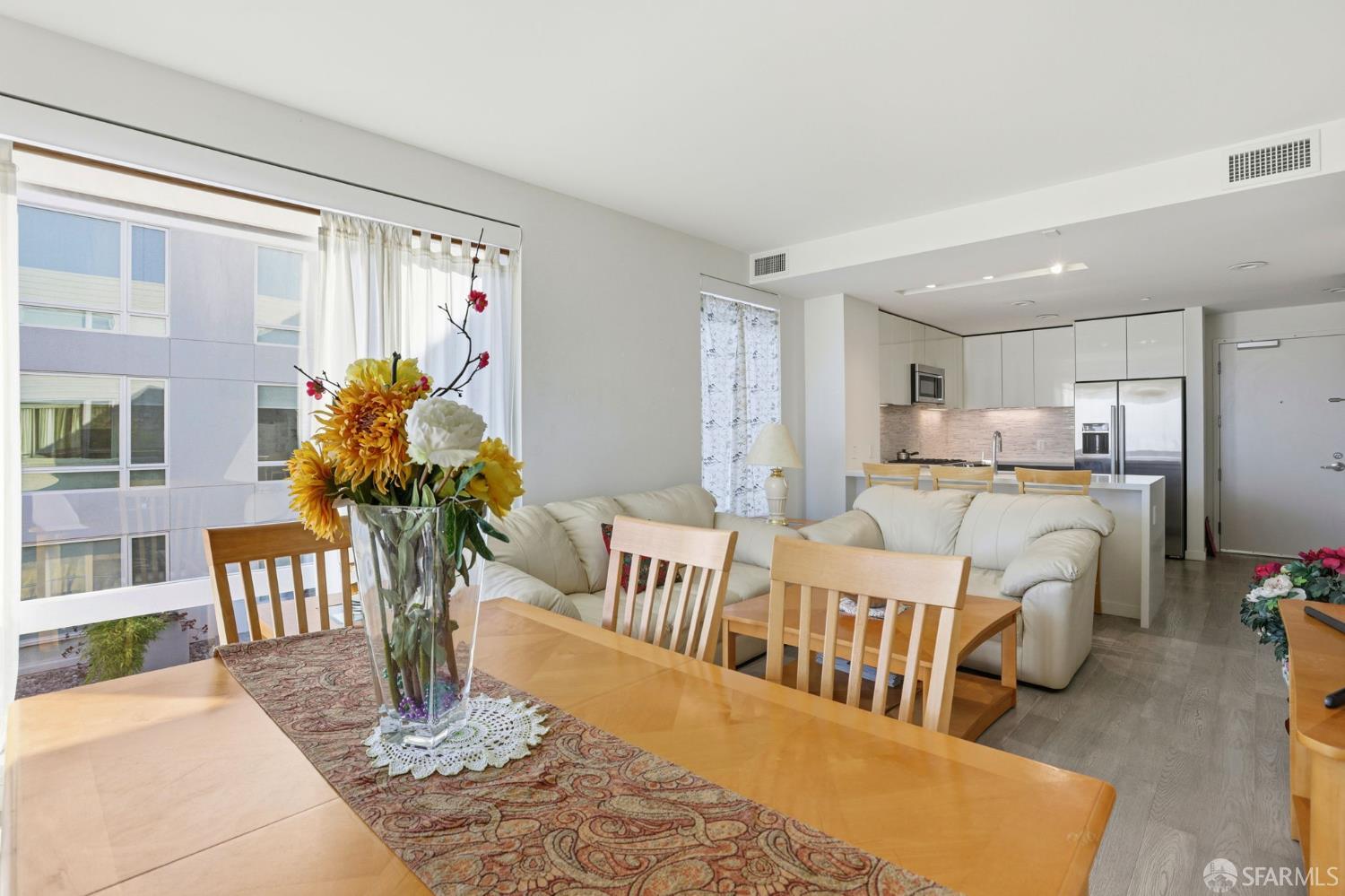 Detail Gallery Image 13 of 22 For 10 Kennedy Pl #201,  San Francisco,  CA 94124 - 1 Beds | 1 Baths