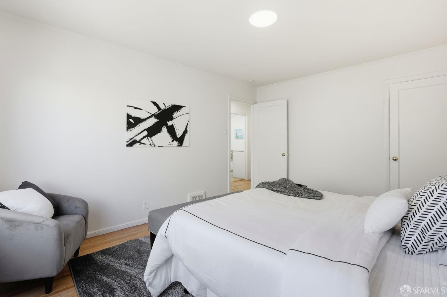 Detail Gallery Image 22 of 40 For 2006 31st Ave, San Francisco,  CA 94116 - 2 Beds | 1 Baths