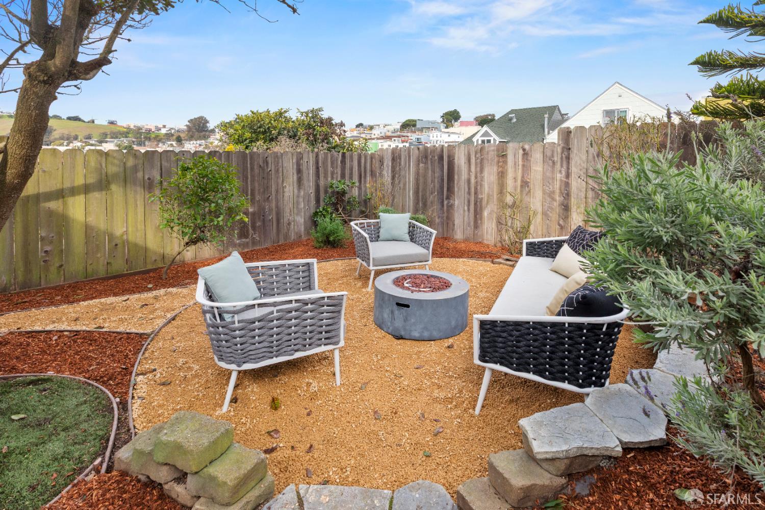 Detail Gallery Image 43 of 90 For 22 Tioga Ave, San Francisco,  CA 94134 - 3 Beds | 2 Baths