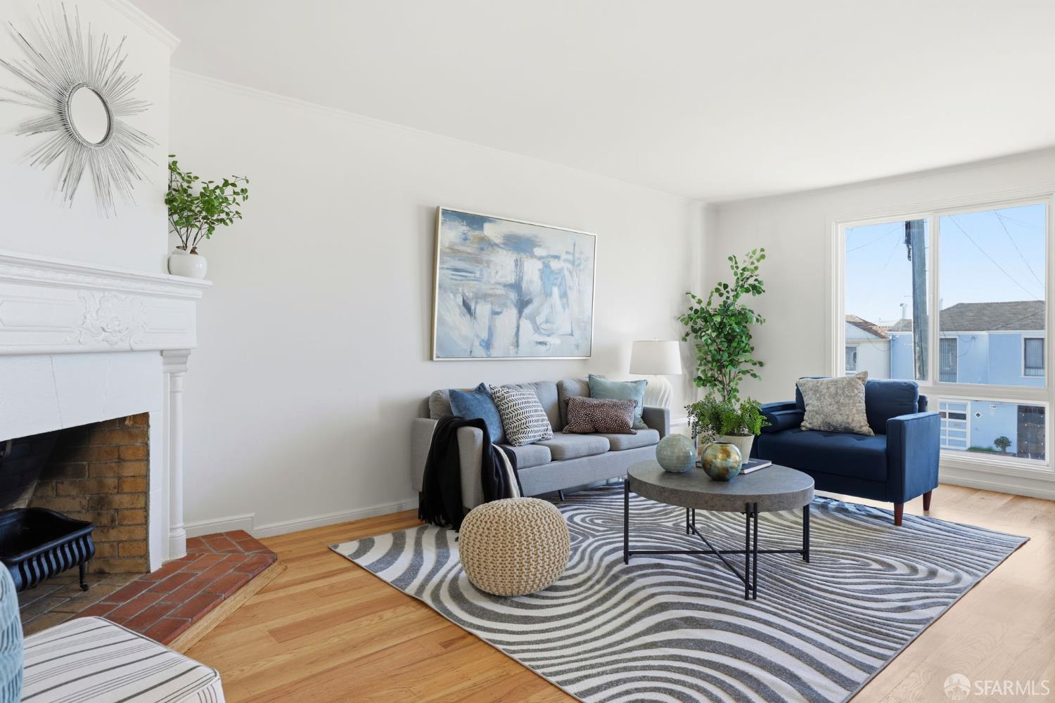 Detail Gallery Image 3 of 40 For 2006 31st Ave, San Francisco,  CA 94116 - 2 Beds | 1 Baths