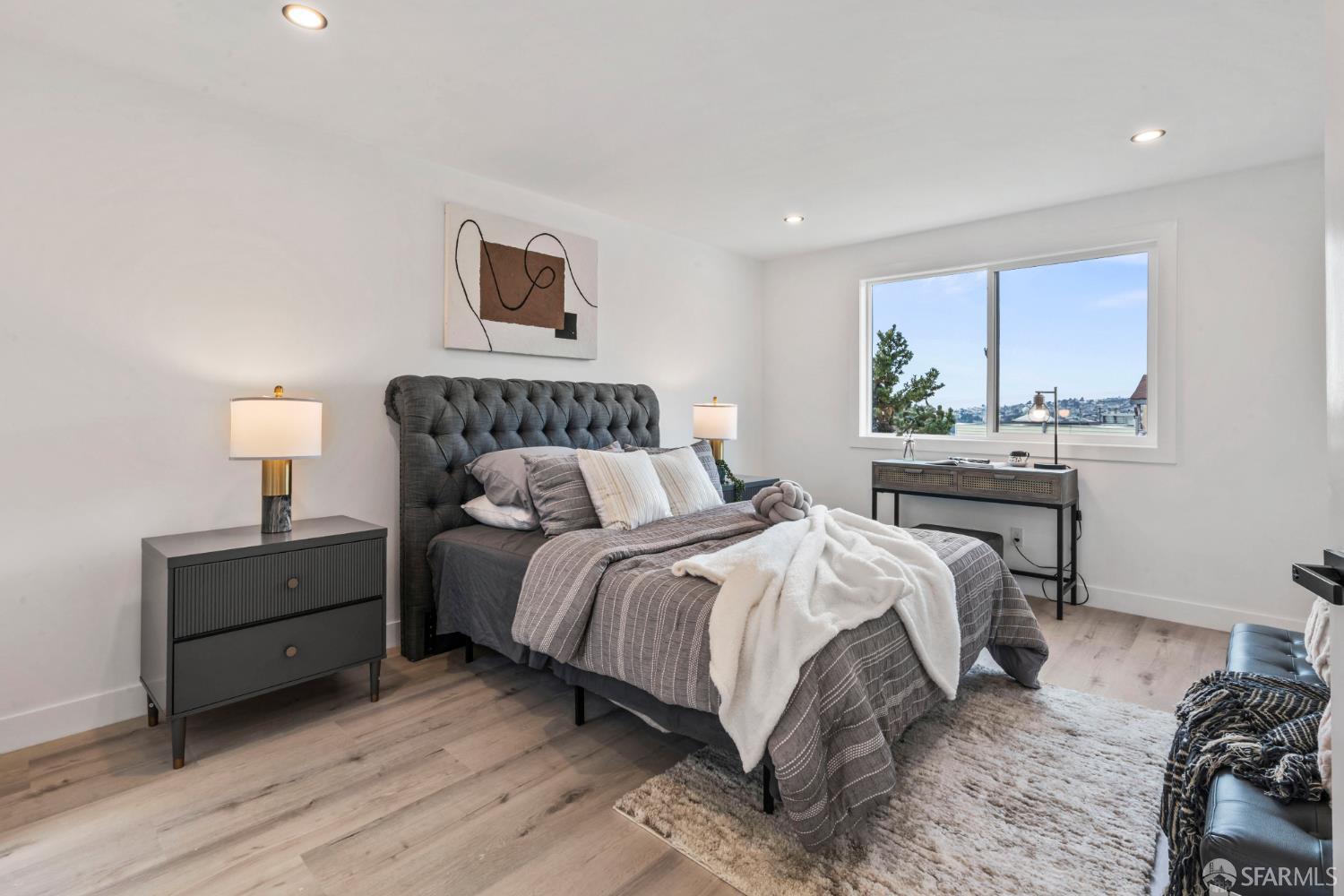 Detail Gallery Image 21 of 69 For 18 Prague St, San Francisco,  CA 94112 - 4 Beds | 3/1 Baths