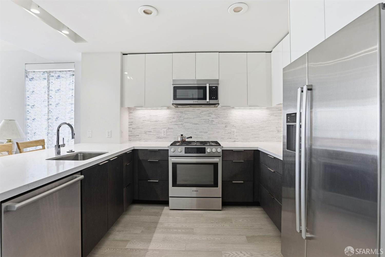 Detail Gallery Image 8 of 22 For 10 Kennedy Pl #201,  San Francisco,  CA 94124 - 1 Beds | 1 Baths