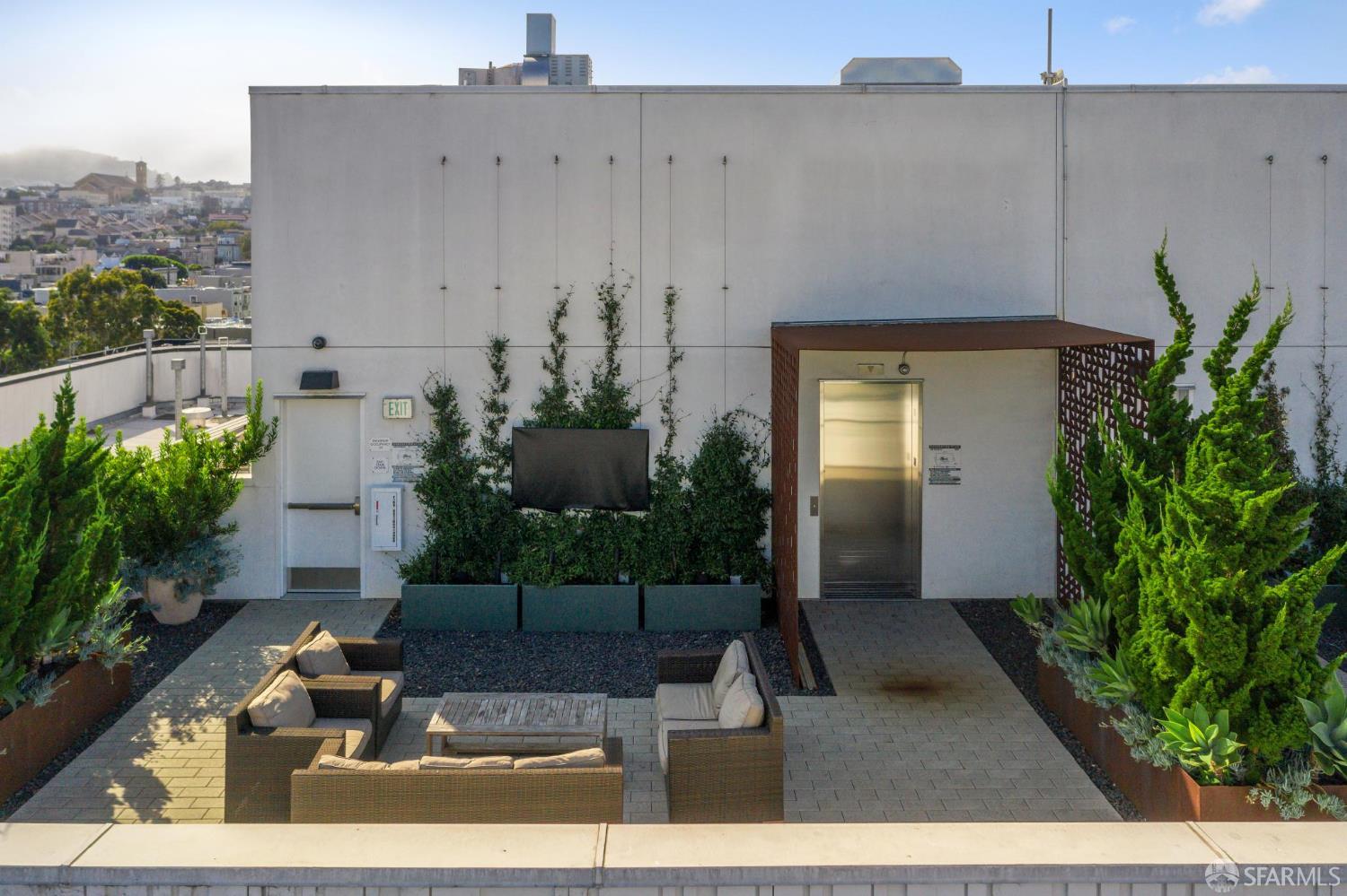 Photo #31: 425088388 Listing: Photo #31