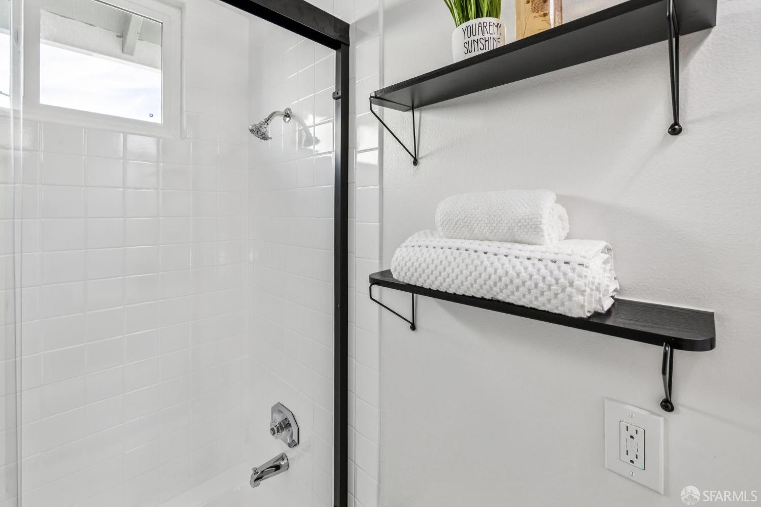 Detail Gallery Image 48 of 71 For 663 Foothill Dr, Pacifica,  CA 94044 - 3 Beds | 1/1 Baths