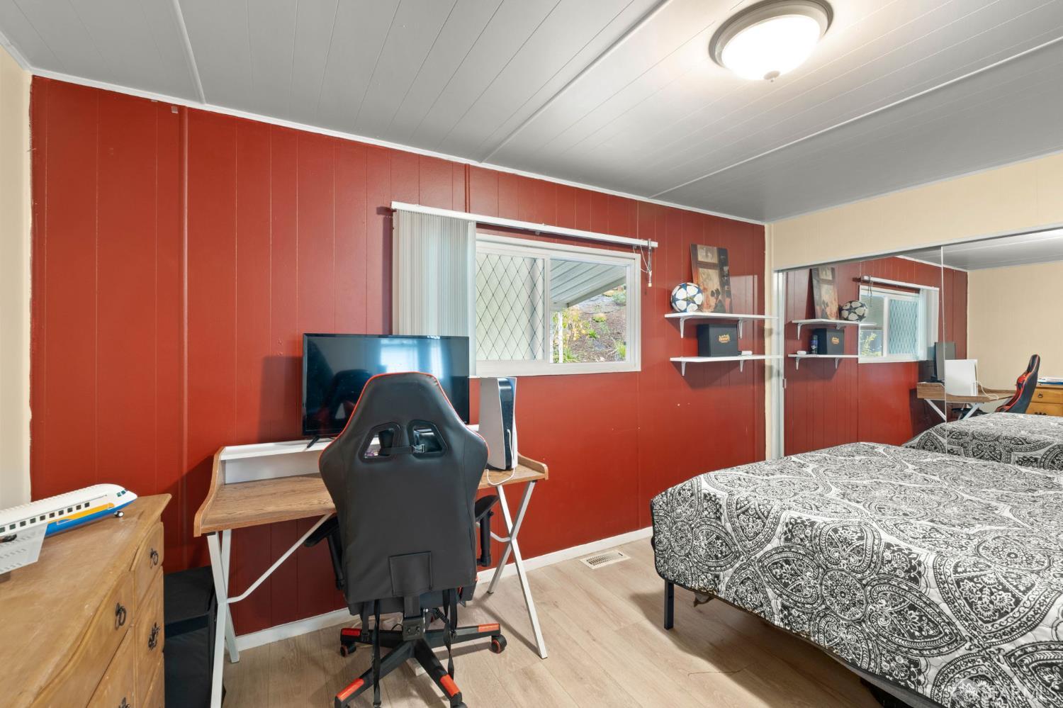 Detail Gallery Image 13 of 23 For 42 Galloway Dr, Concord,  CA 94518 - 3 Beds | 2 Baths