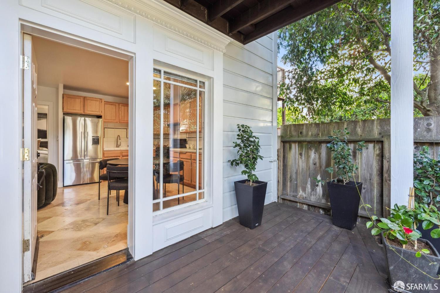 Detail Gallery Image 74 of 89 For 729 Douglass St, San Francisco,  CA 94114 - – Beds | – Baths